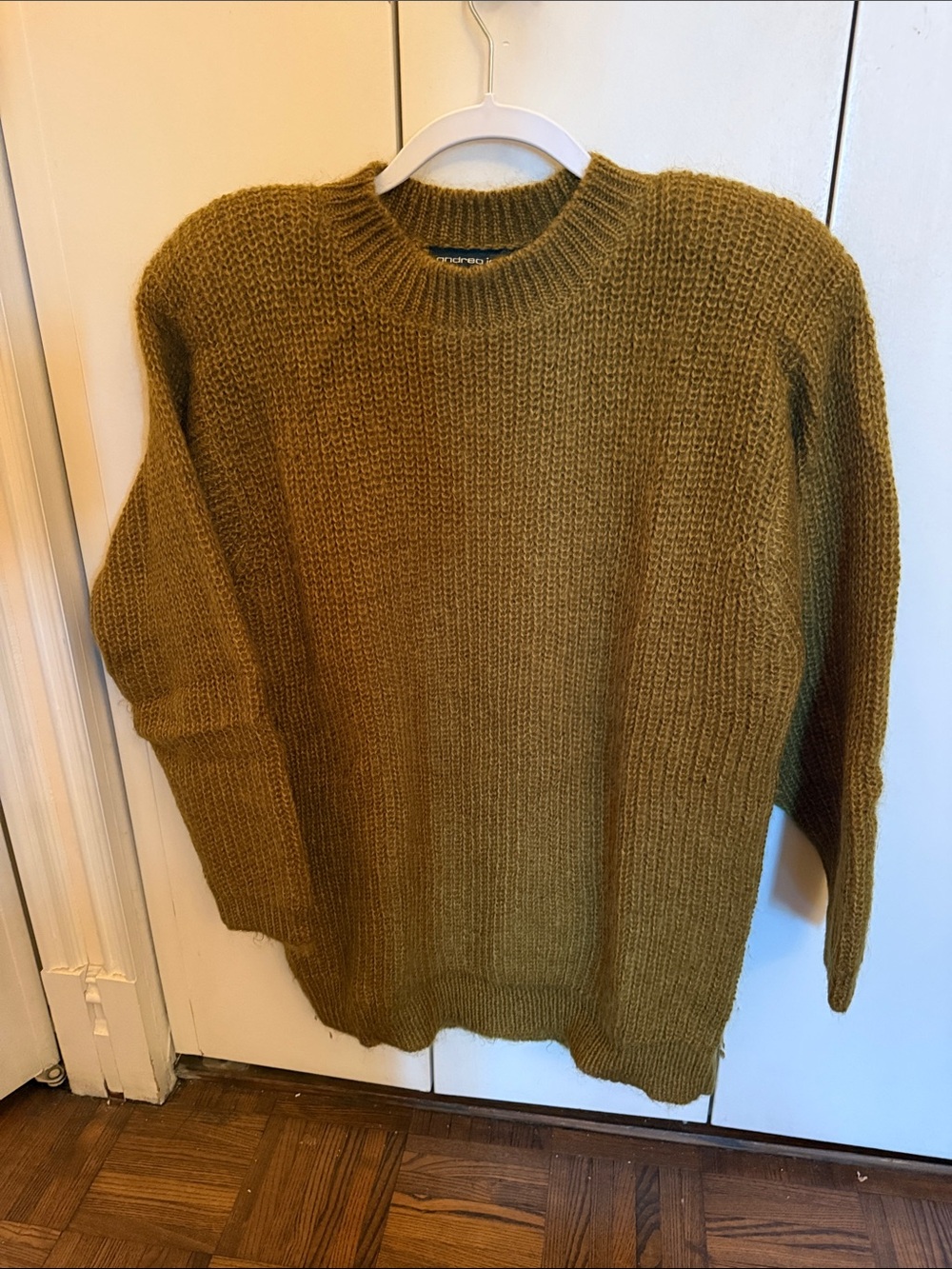 Oversized Vintage Woman’s Crewneck Knit Sweater - Olive